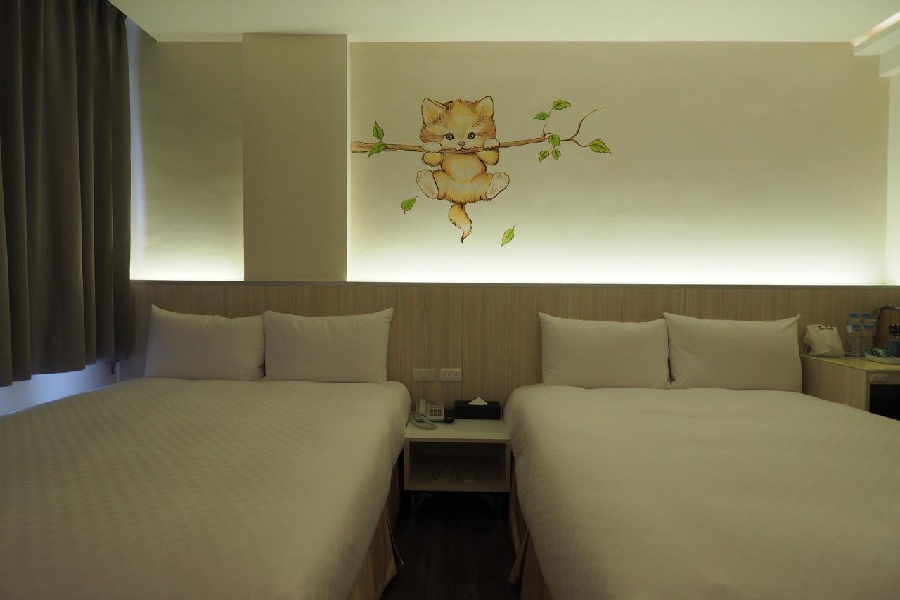 M Hotel Kaohsiung Luaran gambar