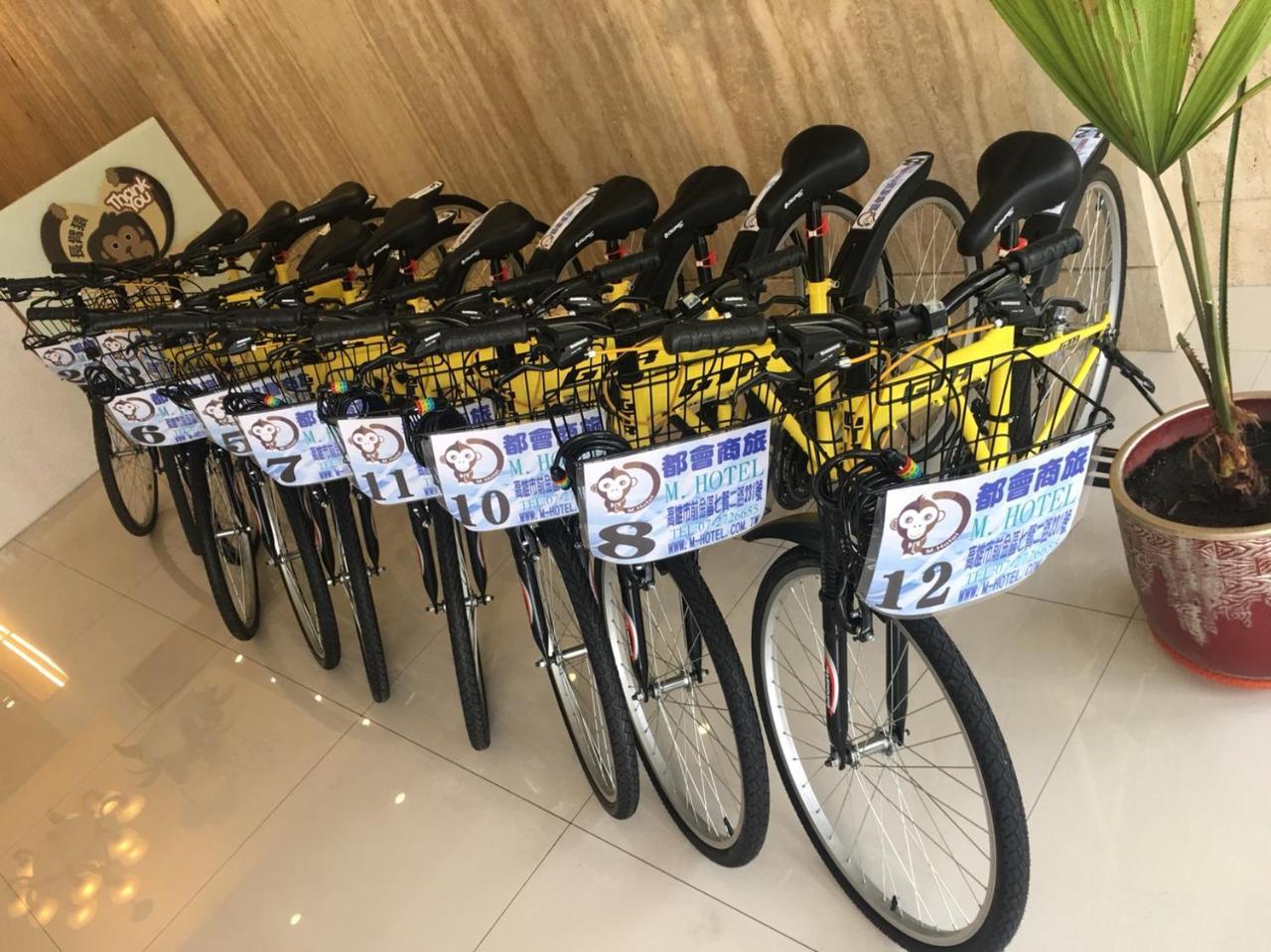 M Hotel Kaohsiung Luaran gambar