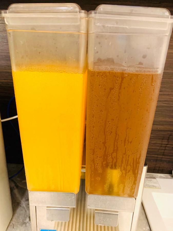 M Hotel Kaohsiung Luaran gambar